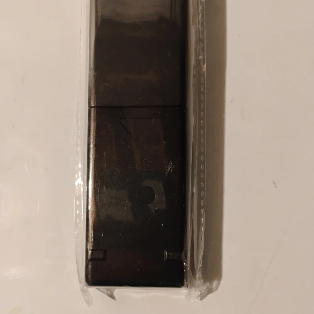 Universal Remote Control with Netflix Button - Picture 6 of 6